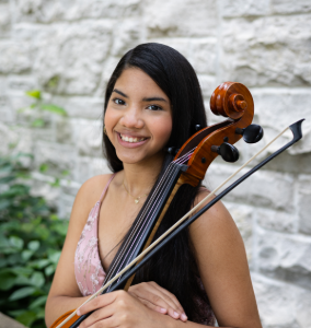 Ana Chirinos,16
